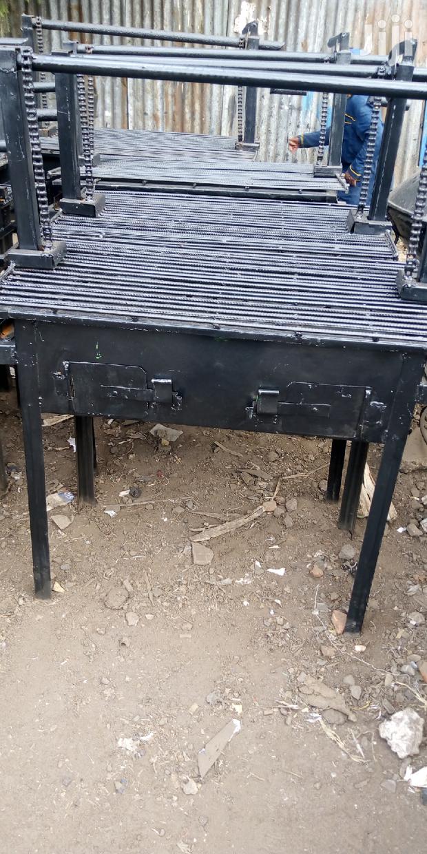 Charcoal Grill - thumbnail 3
