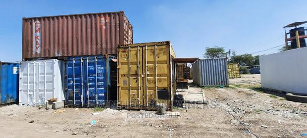 40ft Container Sale and Fabication Service - thumbnail 2