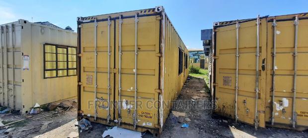 40 High Cube Containers - thumbnail 3