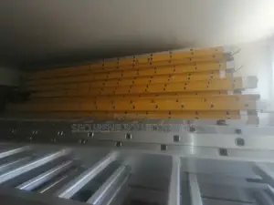 28 Ft Fiberglass Ladder (8.4 Meter)