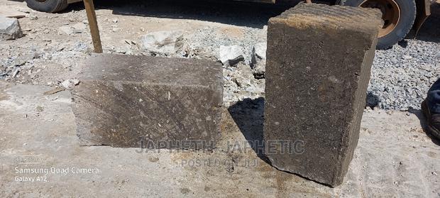 1st Grade Grey Machine Cut Stones