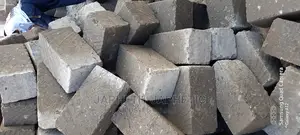 1st Grade,Grey Machine-Cut Stones