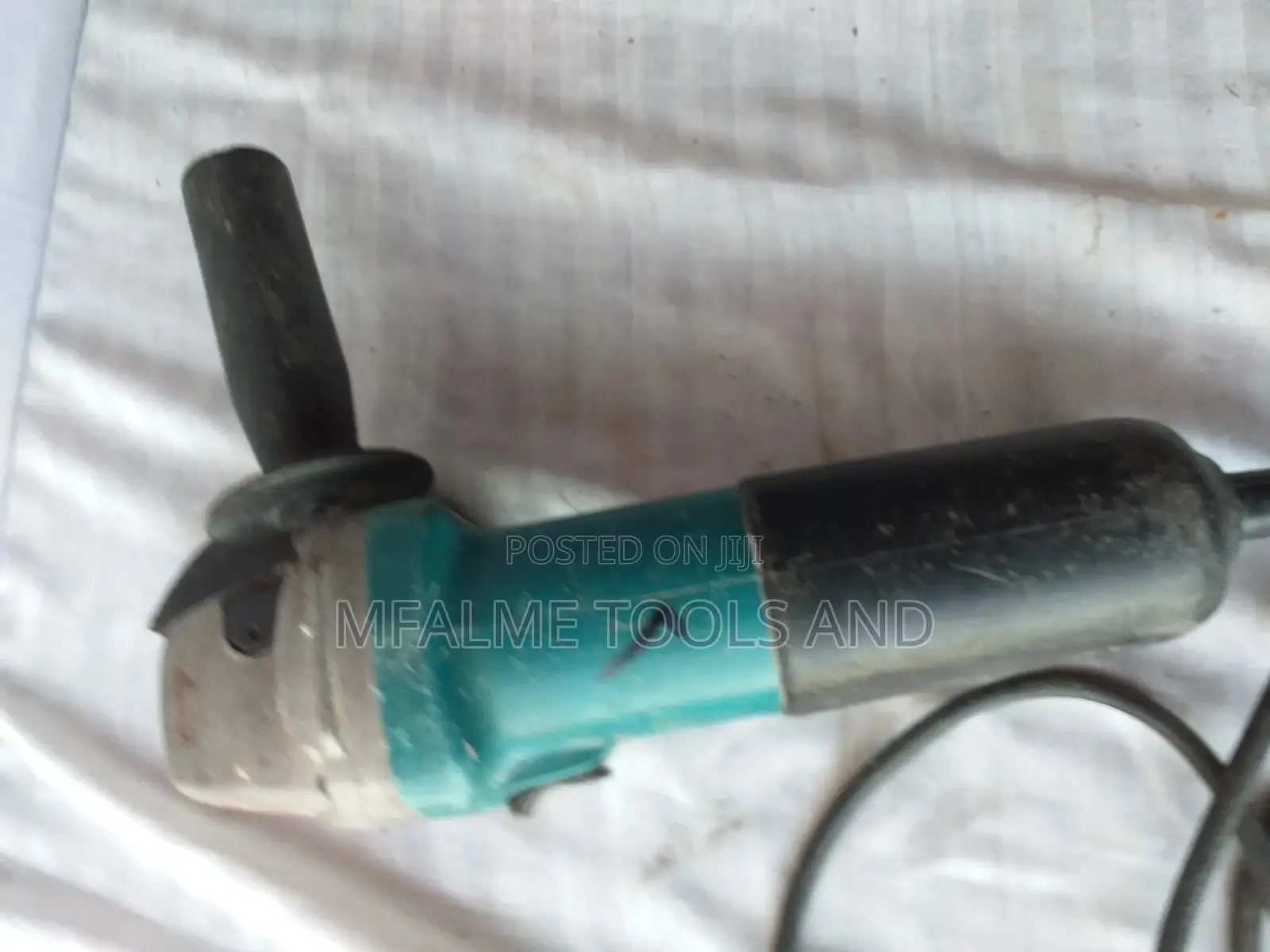 Grinder - Genuine Makita Small Grinder, 800w, 240v- EX-UK