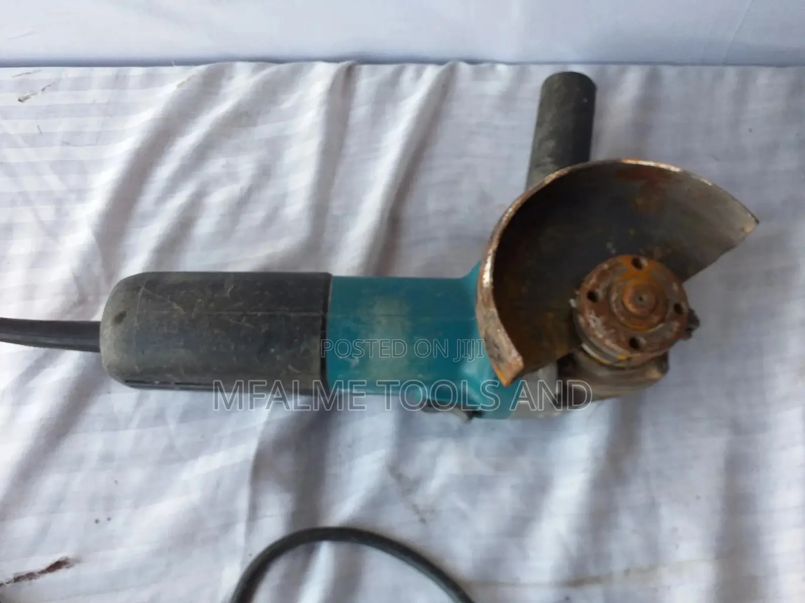 Grinder - Genuine Makita Small Grinder, 800w, 240v- EX-UK