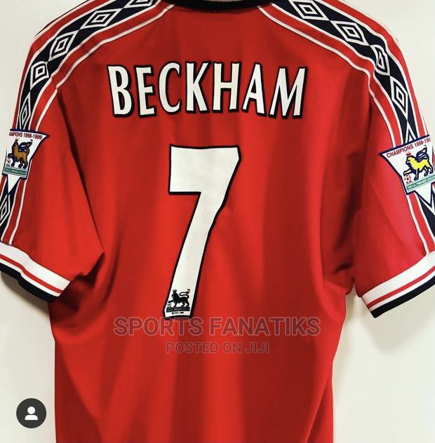 Manchester United Retro Jersey - thumbnail 2