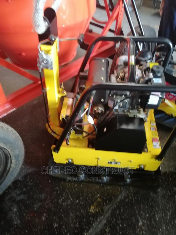 Plate Compactor Heavy Duty - thumbnail 2
