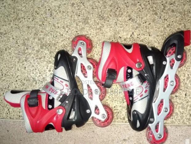 Skates Shoes.