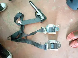 Seatbelts Nissan Xtrail New Set.