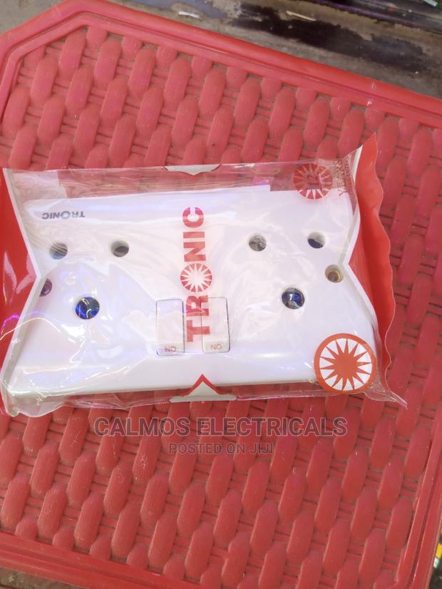 15a Twin Sockets - main view