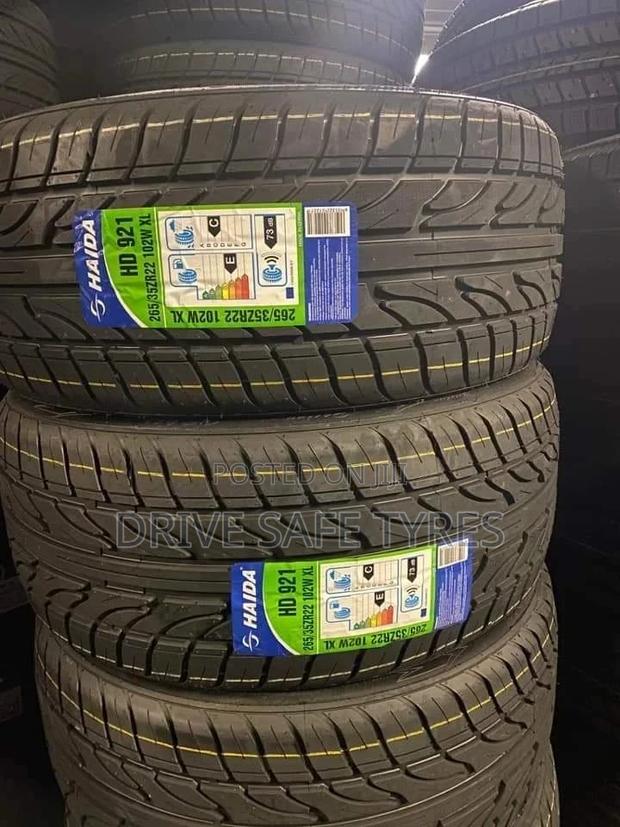 265/35 R 22 Haida Tyre Made in China