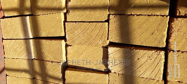 Yellow/Brown Stones.1st Grade - thumbnail 2