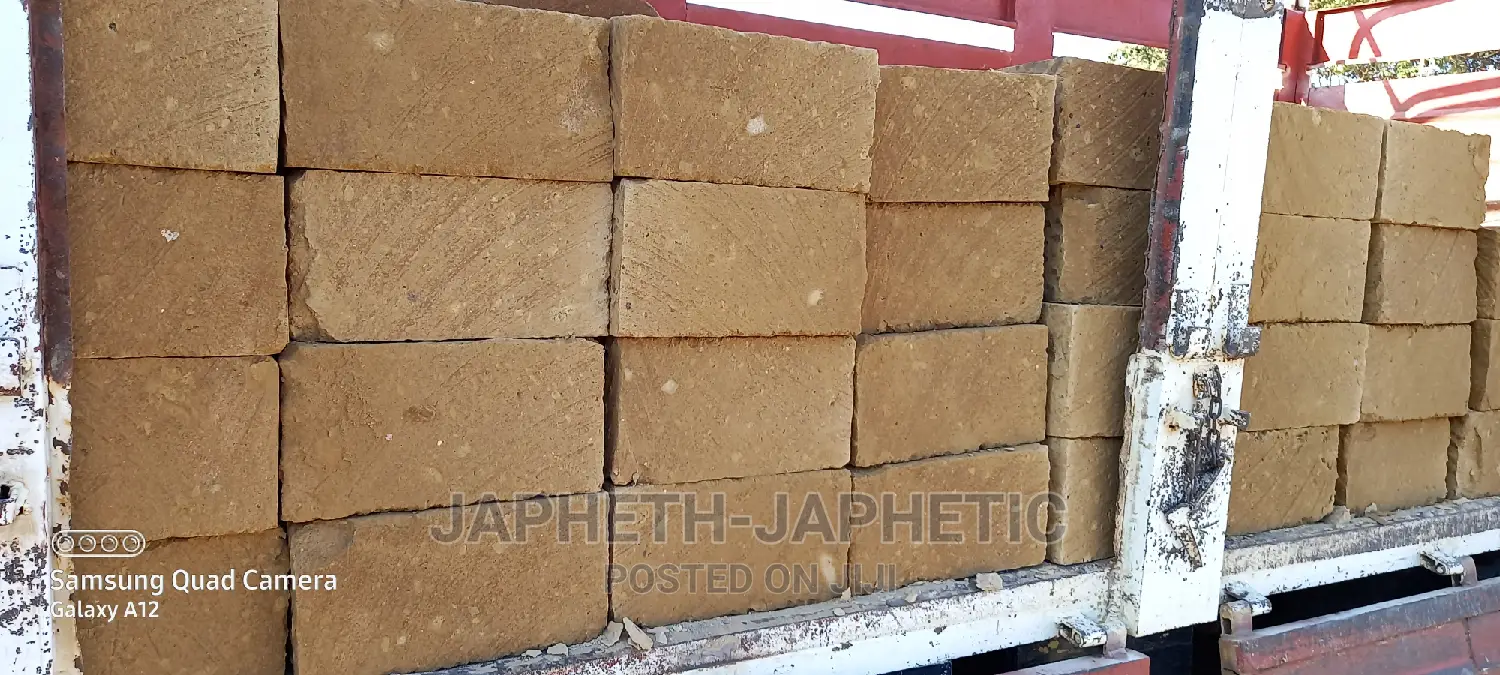Yellowbrown Machine Cut Stones