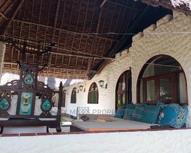 3bdrm Villa in La Marian, Mtwapa for Sale - thumbnail 4