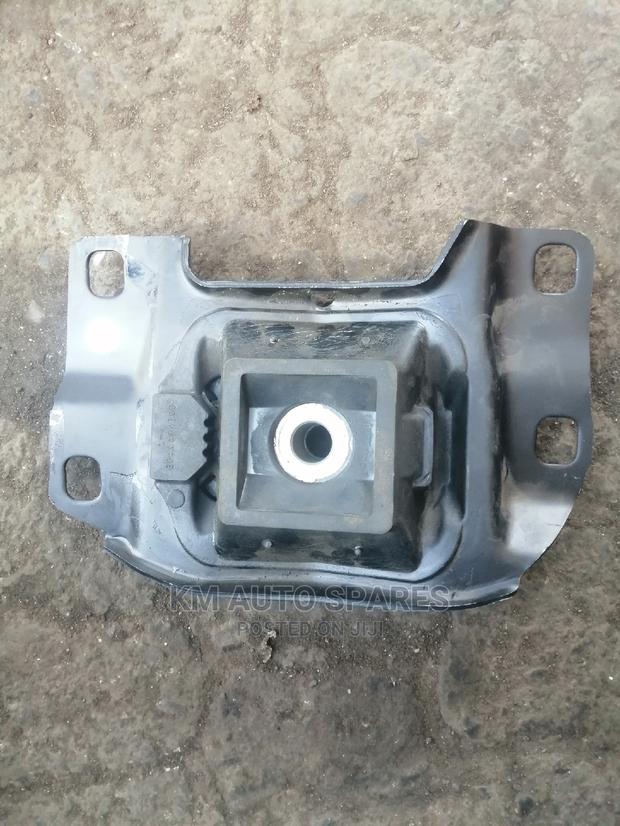 Mazda Premacy/Axela Gearbox Mount.