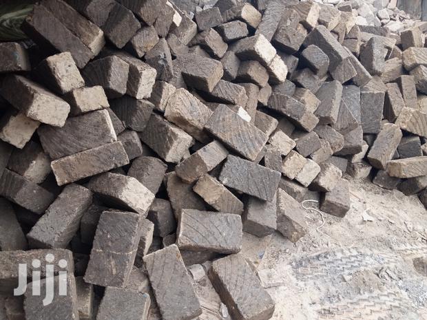 Quality Machine Cut Stones - main view