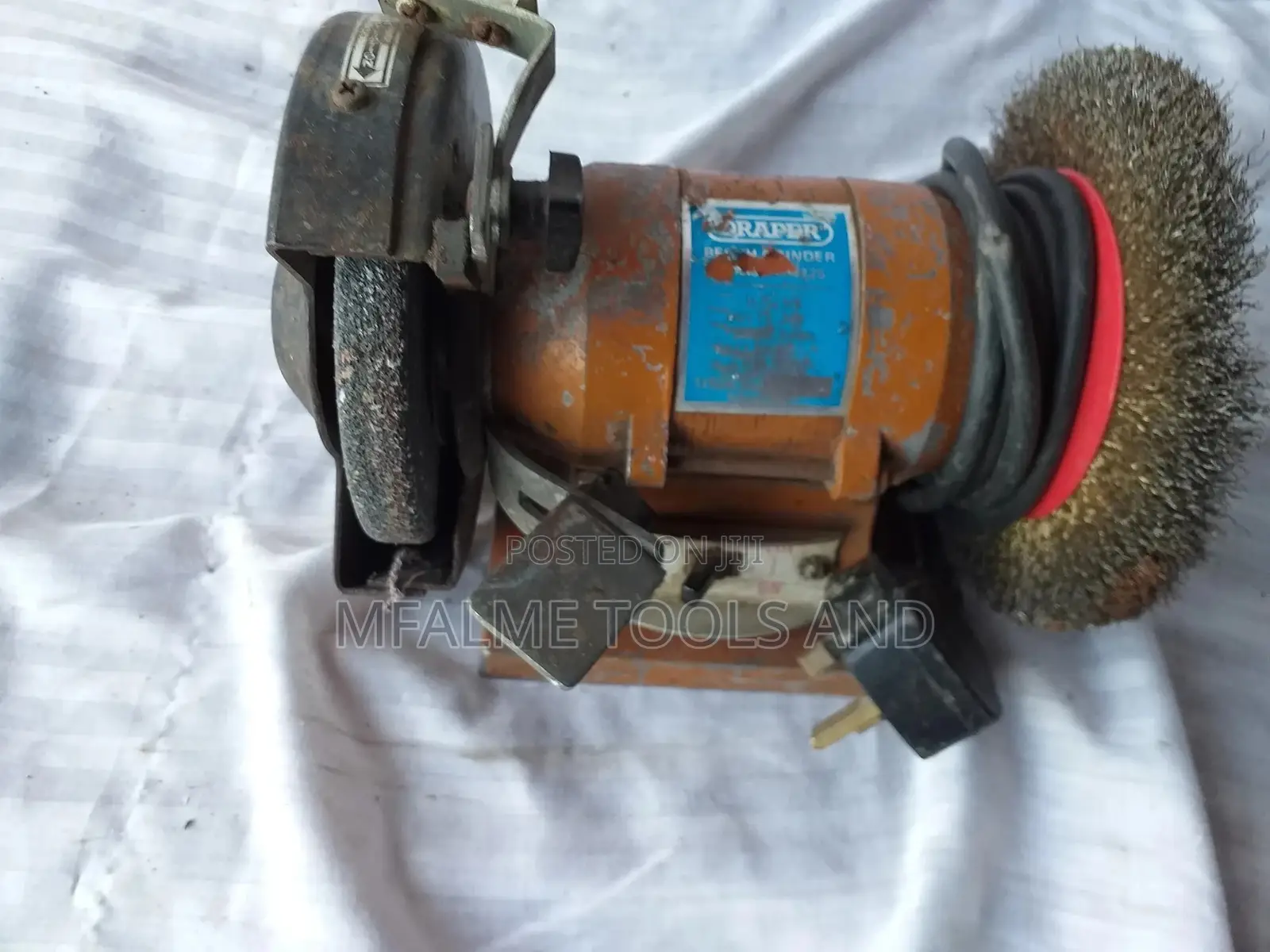 Grinder - Bench Grinder, 240v, 650w Draper, Wire Brush Ex-Uk