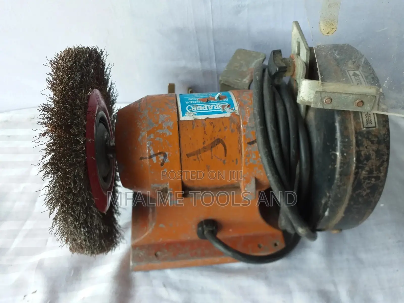 Grinder - Bench Grinder, 240v, 650w Draper, Wire Brush Ex-Uk