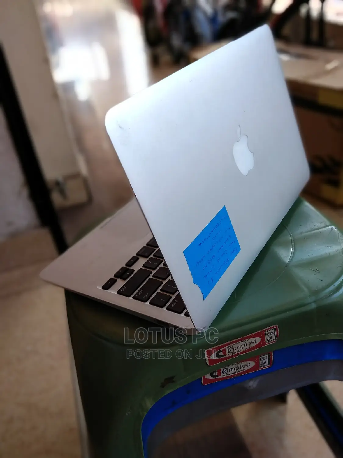 Laptop Apple MacBook Air 4GB Intel Core I5 SSD 60GB