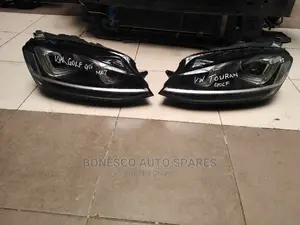 Volkswagen Golf MK 7 Xenon Headlights