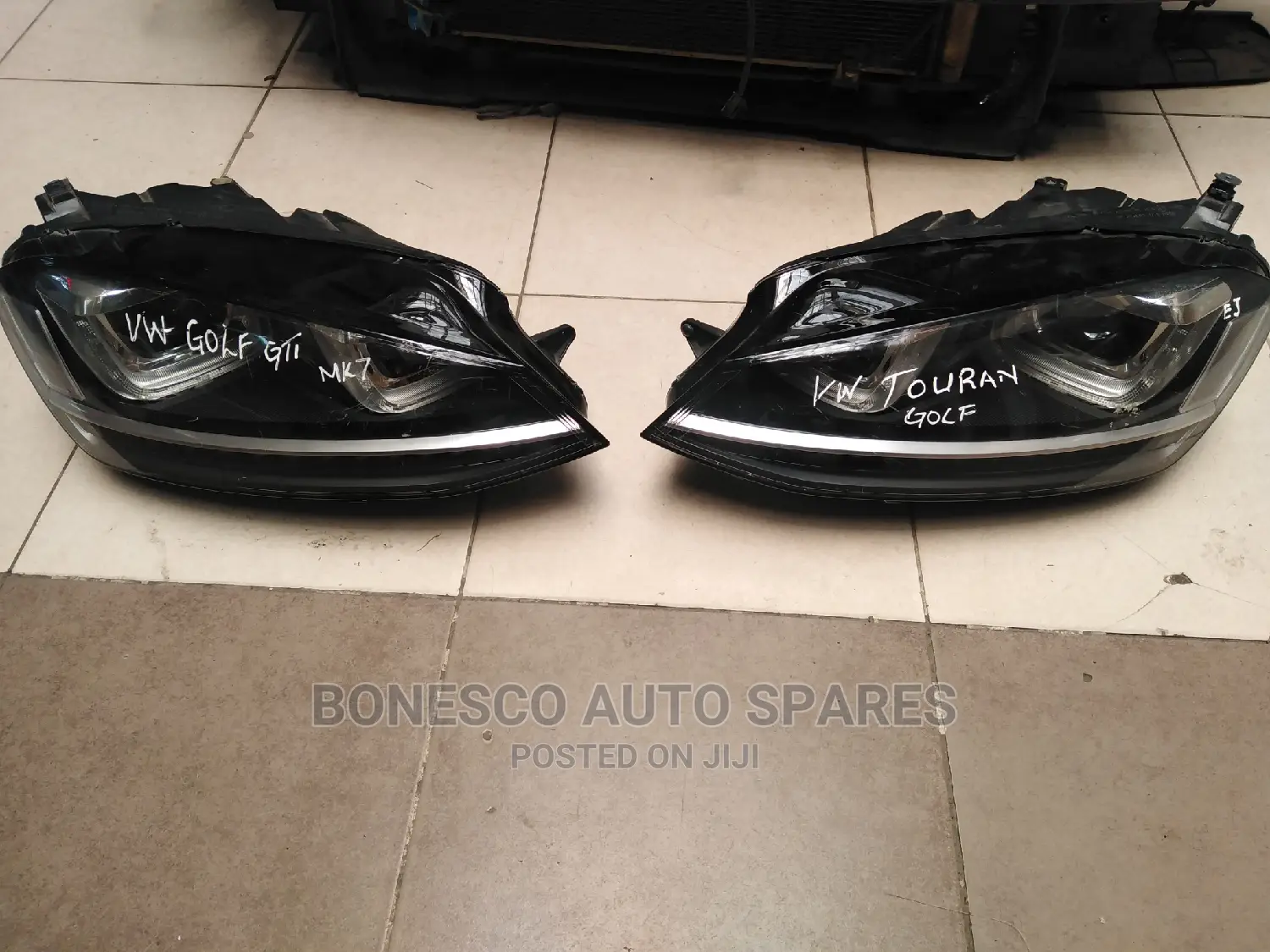 Volkswagen Golf MK 7 Xenon Headlights