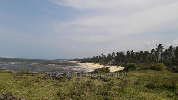 A Parcel of 4.5 Acres Beach Plot on Sale - thumbnail 9
