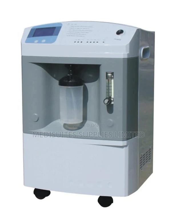 Oxygen Concentrator - main view