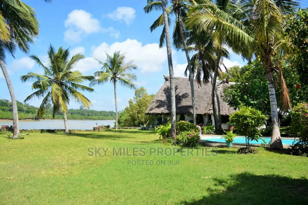 Beach Cottages Available for Holiday Rentals