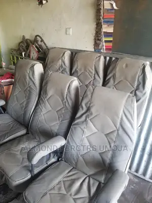 Tour Van Seats With Armrest