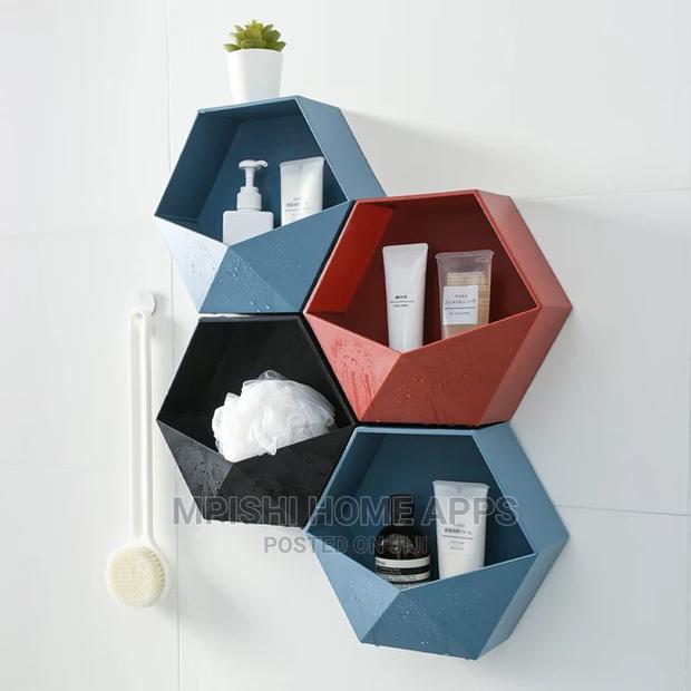 3pcs Hexagonal Wall Shelves - thumbnail 2