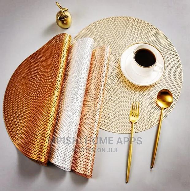 6pcs Round PVC Placemats - main view