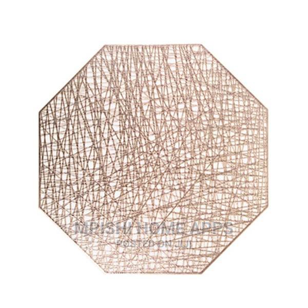 6pcs Octagonal Hollow PVC Placemats - thumbnail 3