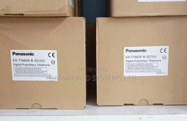 Panasonic KX-T7665 – Digital Proprietary Phone - main view