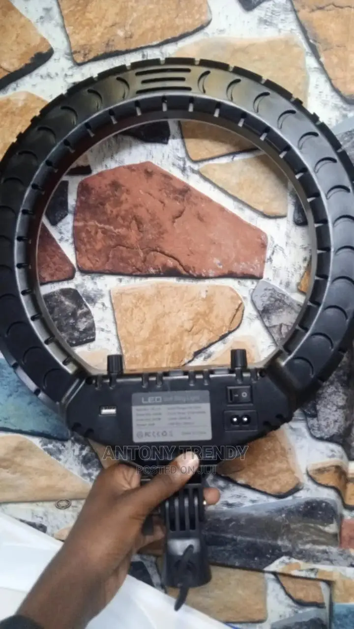 14 Inch Ring Light With Stand
