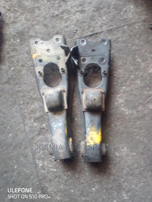 Arm and Suspension - main view