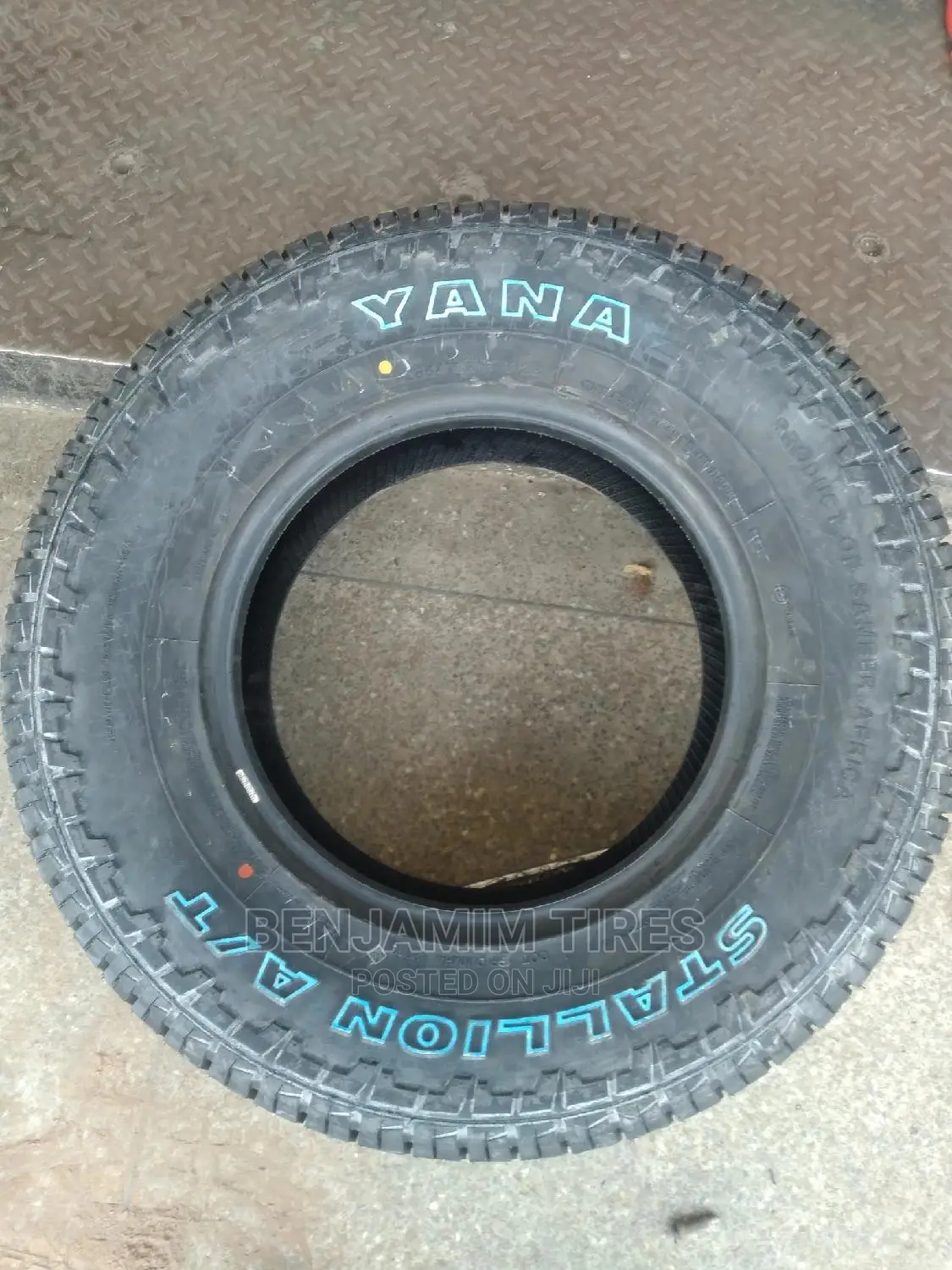 Yana Stallion Tires Sizes 265/70r16 a/T.
