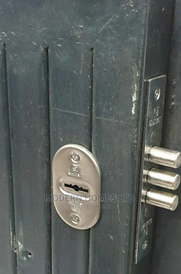 3-Pin Bolt Dead Lock - Steel Door Locks - thumbnail 3