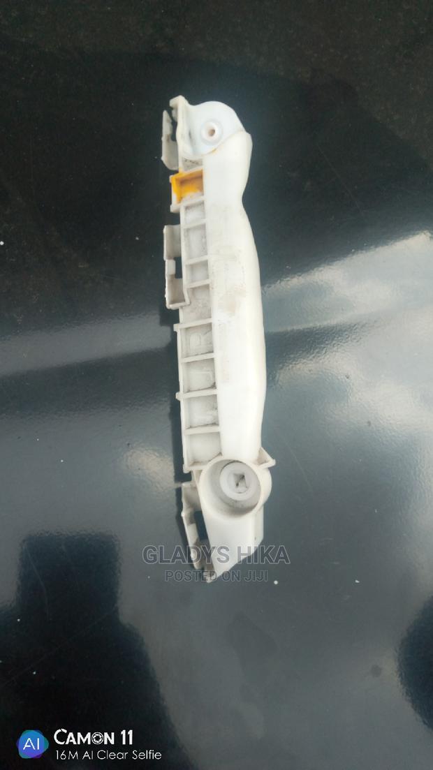 Ex Japan Bumper Slide for Ractis on Sale.