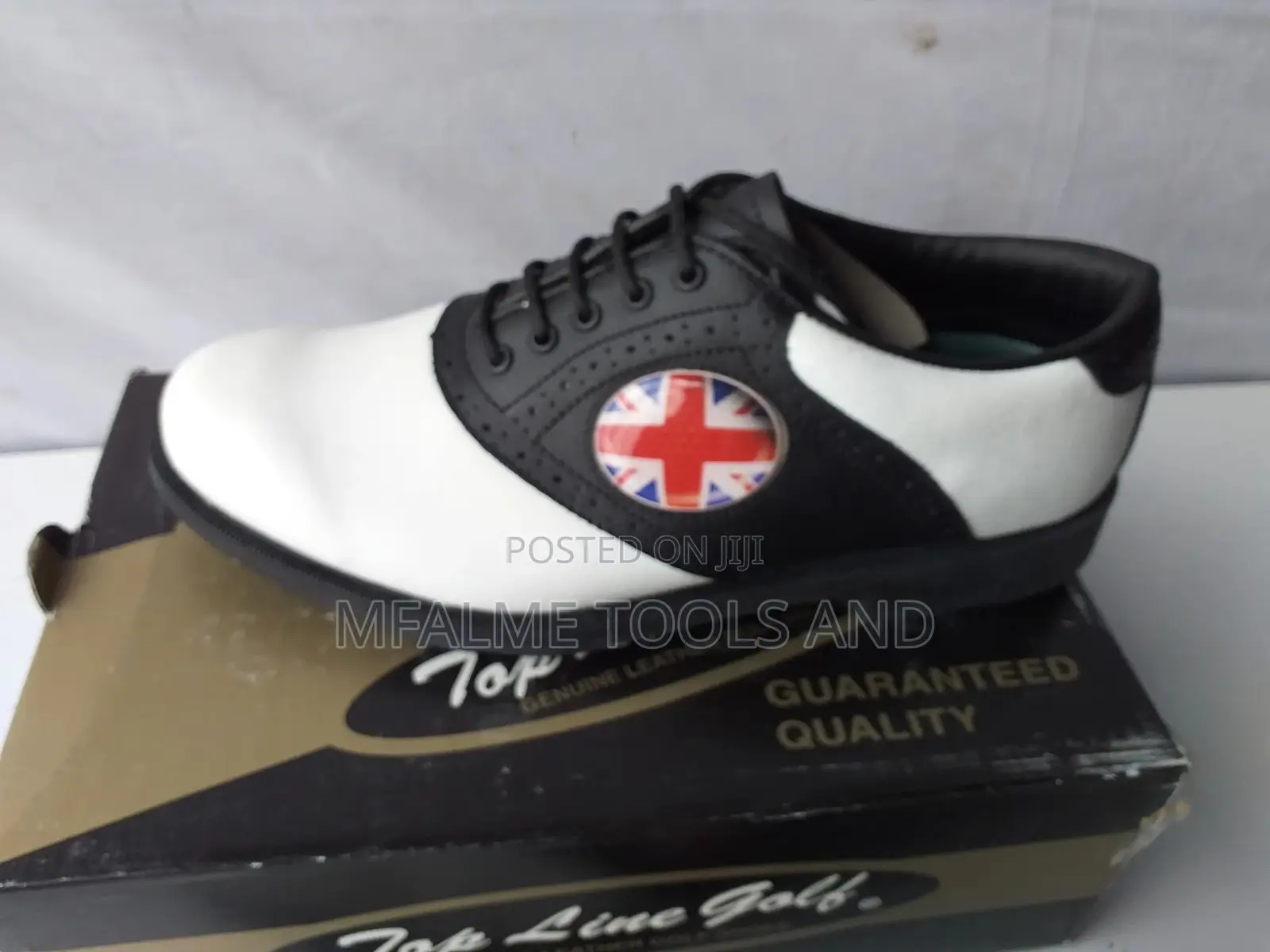 Sale! Sale! Genuine Leather Men Golf Shoes Plastic Spikes Ex-Uk