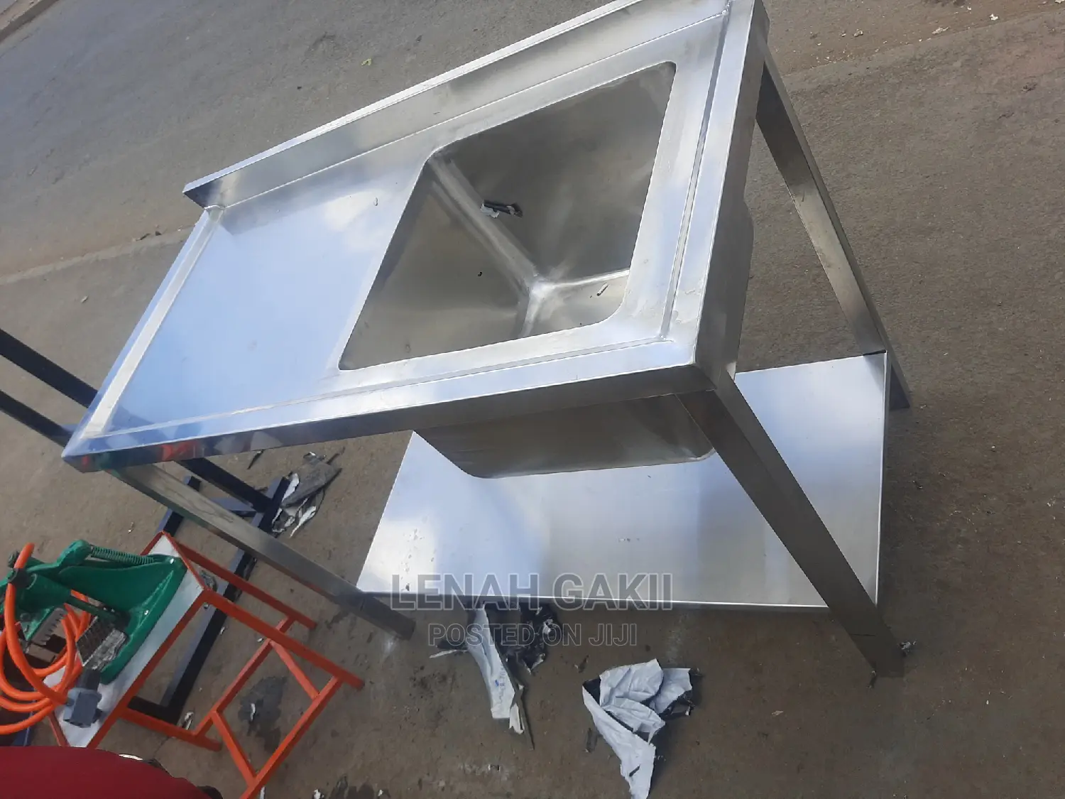 Stainless Steel Kitchen Sink
