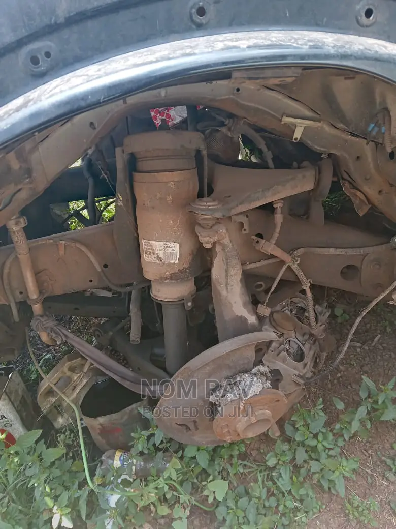 Land Rover Discovery 3 Parts Bumper/Bonnet/Doors/Suspension