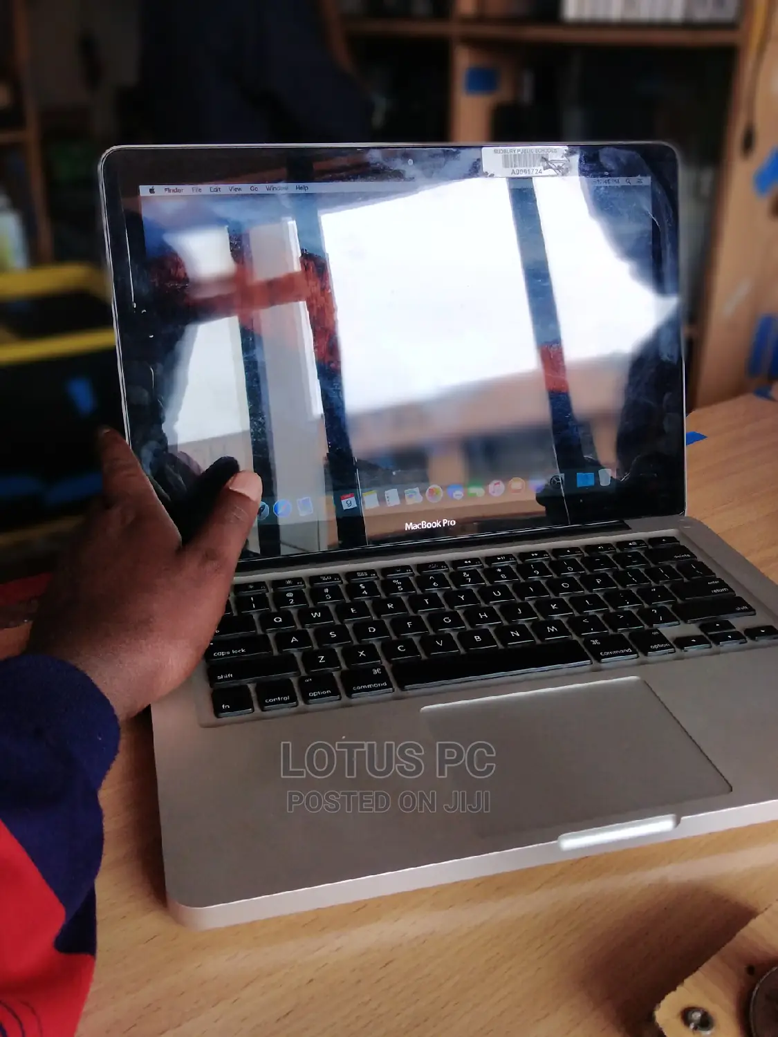Laptop Apple MacBook Pro 8GB Intel Core 2 Duo HDD 500GB