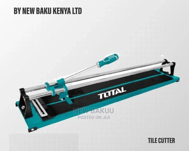 Total Tile Cutter