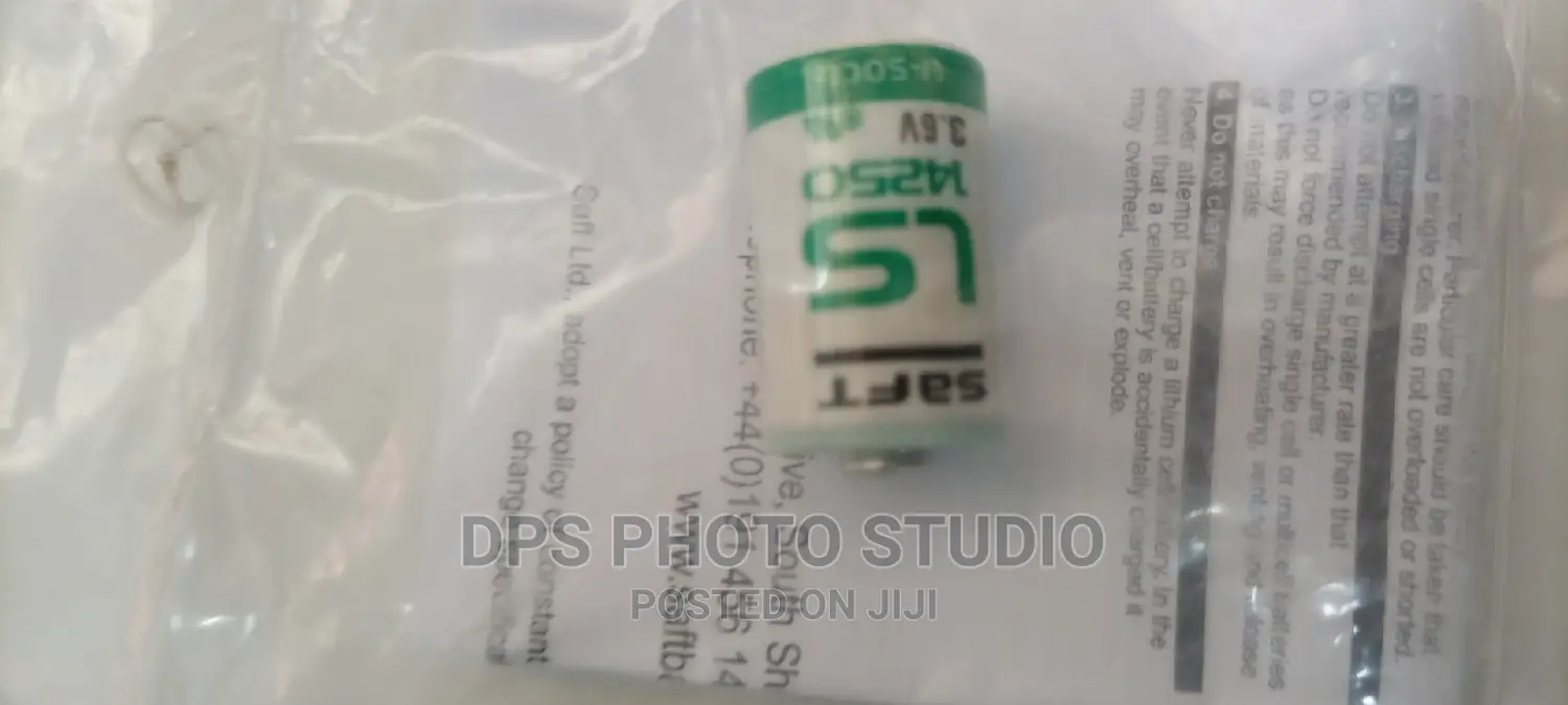 Half AA 3.6V 14250 Mah Battery