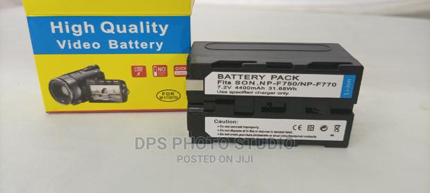 LED Battery Np-F770 - main view