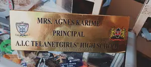 Table Name Plate Engraving and Printing