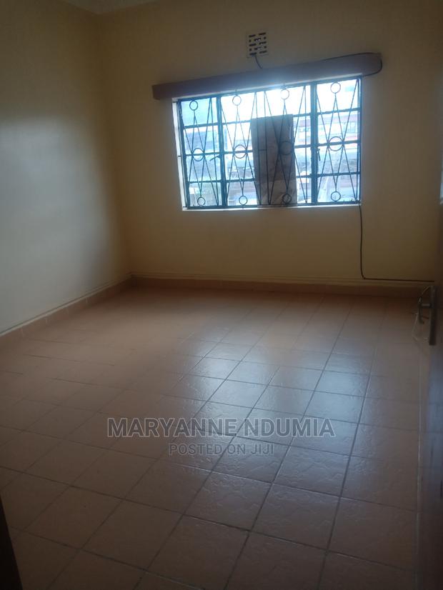 One Bedrooms Nairobi West - thumbnail 4