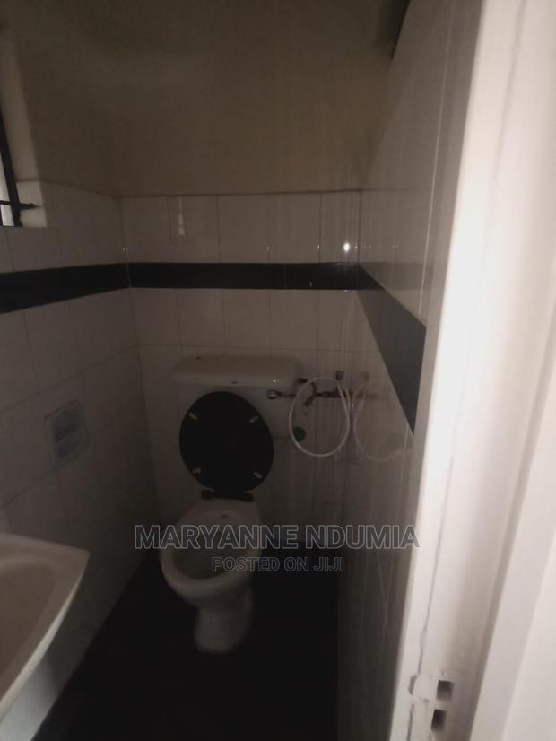 Two Bedrooms Upperhill - thumbnail 13