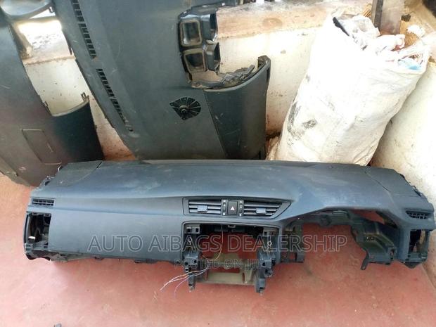 Dashboard Toyota Mark X New.