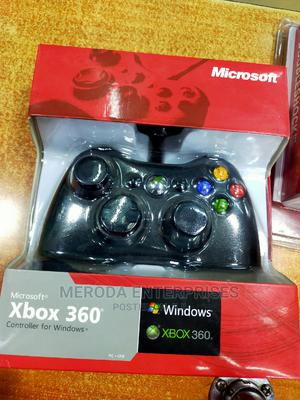 Xbox 360 Wired Controller - thumbnail 2