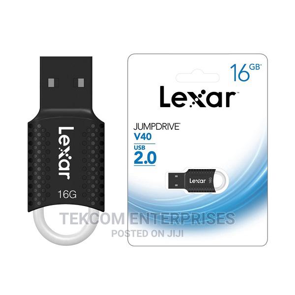 Lexar Jumpdrive V40 USB 2.0 Flash Drive - 16GB